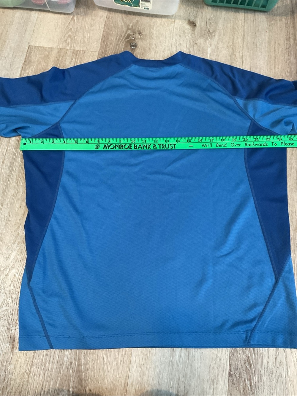 Patagonia - Blue Short Sleeve Athletic Tee - Men’s Size Large - Picture 8 of 11